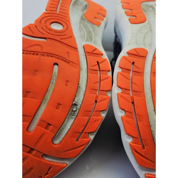 Brooks Men 12 Comfy footwear - Picture 5 of 11